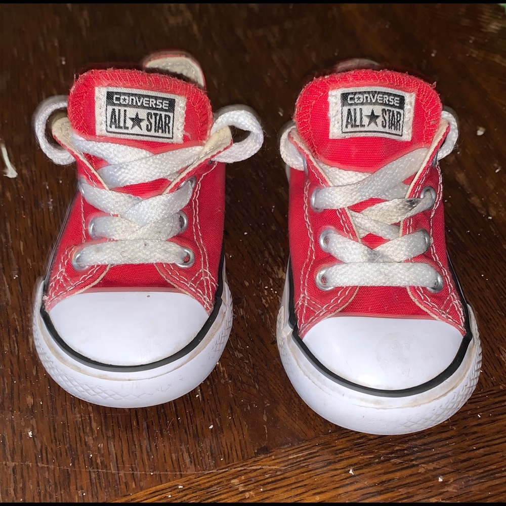 Toddler converse size 6